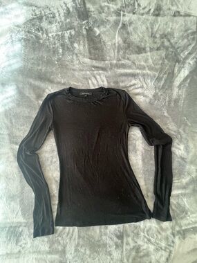 Olivaceous Black Long-Sleeve Crewneck Top